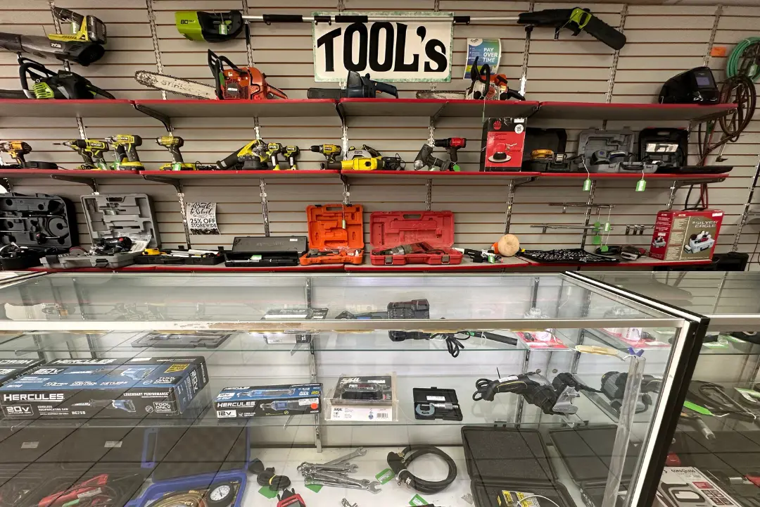 Jum-Pawn-It Lake Havasu City - Tools Section